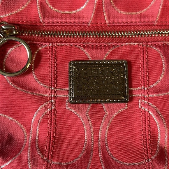 Coach Poppy Bucket Bag Canvas Red Monogram - Picture 8 of 13